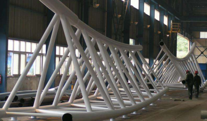 广西管廊钢结构与桁架结构的管道支架应该如何区分